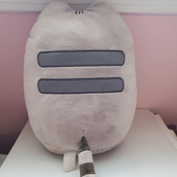 Pusheen Cookie Cat Plushie 2016 - Picture 4 of 6